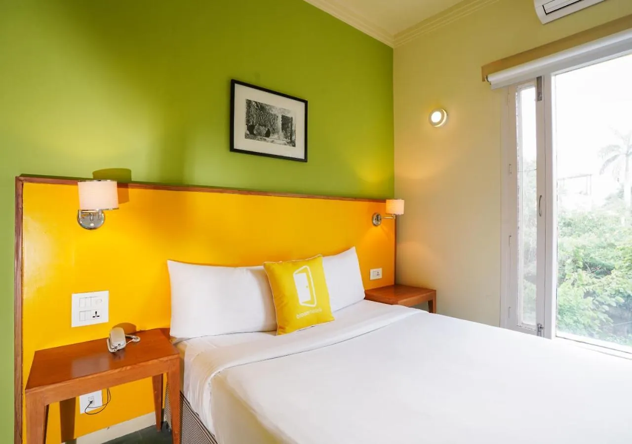 Hotel Bloom Boutique L Signature Towers Gurgaon