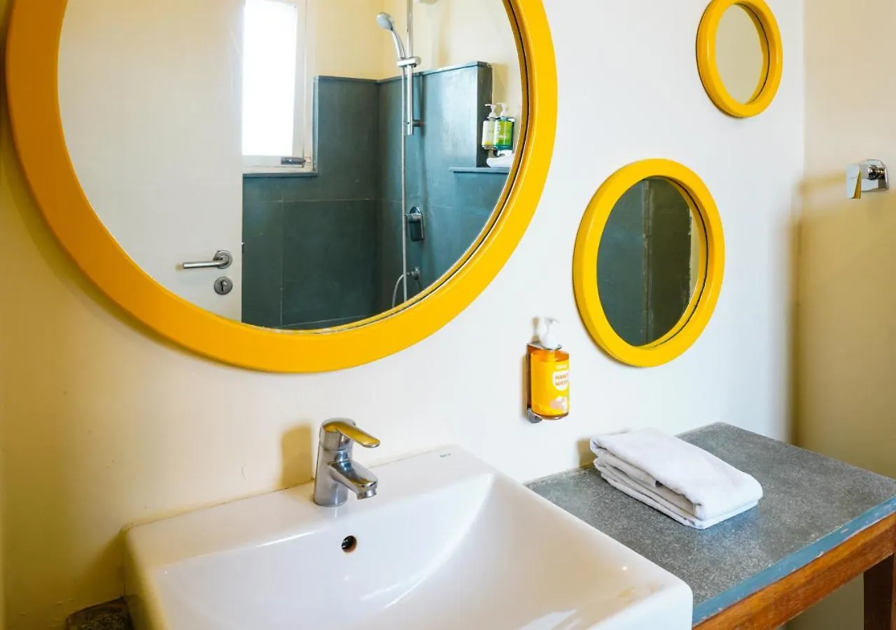 Bloom Boutique L Signature Towers Gurgaon Hotel