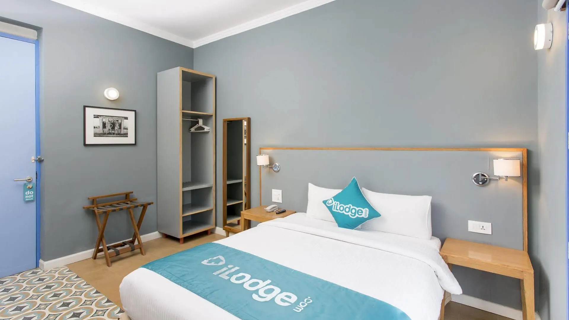 Bloom Boutique L Signature Towers Gurgaon Hotel